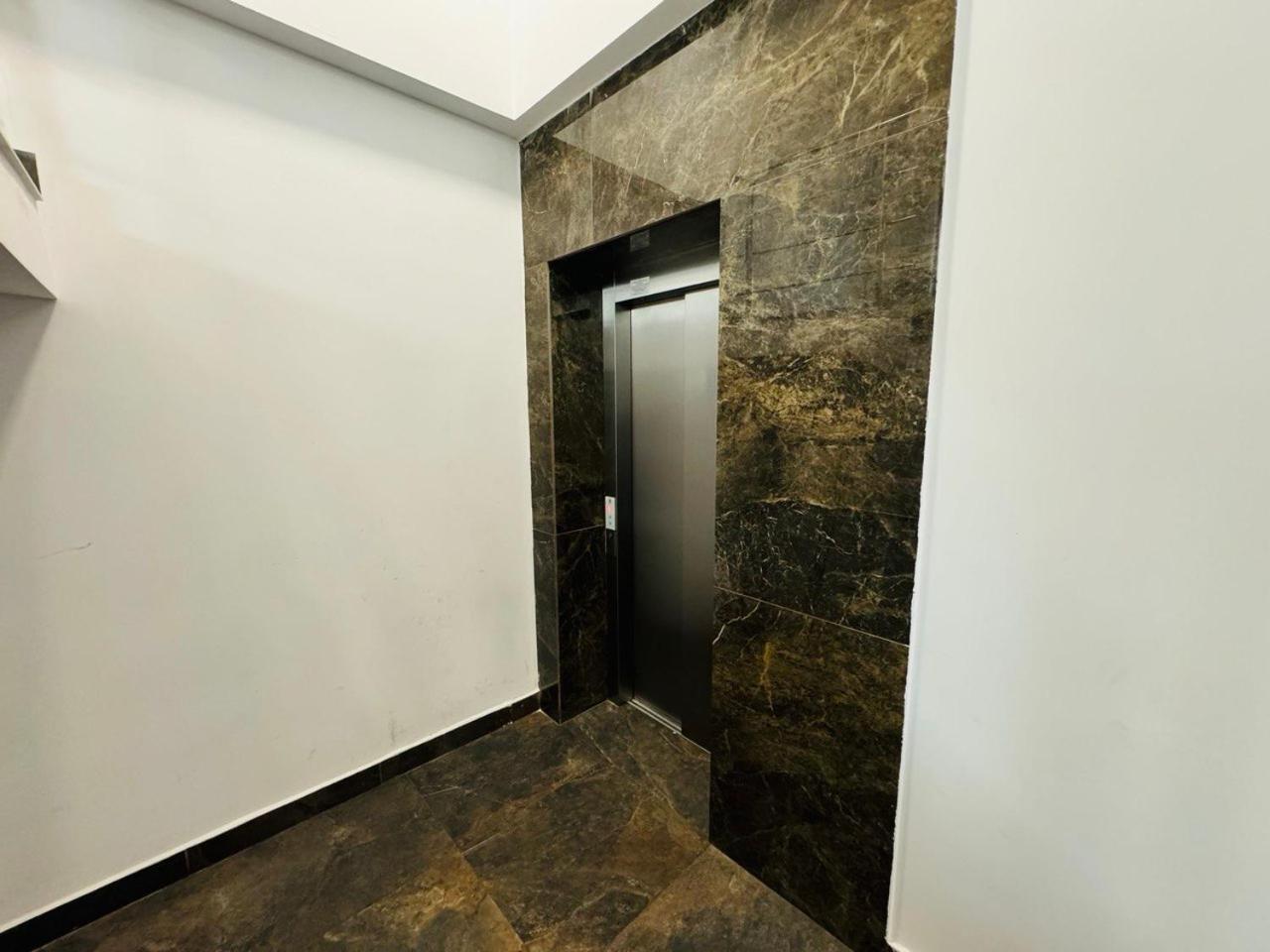 Dream Studios 2 Букурещ Екстериор снимка